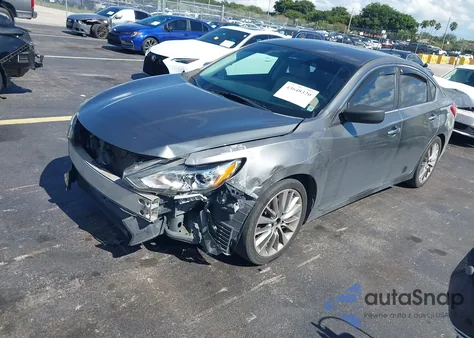 2016 Nissan Altima 2.5/2.5 S/2.5 Sl/2.5 Sr/2.5 Sv z USA, uszkodzony, nr VIN 1N4AL3AP9GN305394